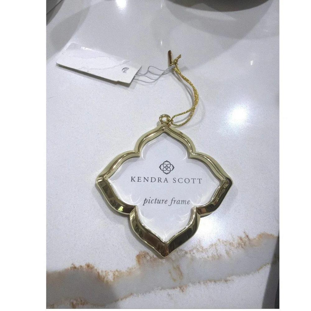 Kendra Scott Gold Picture Frame‎ Ornament 3